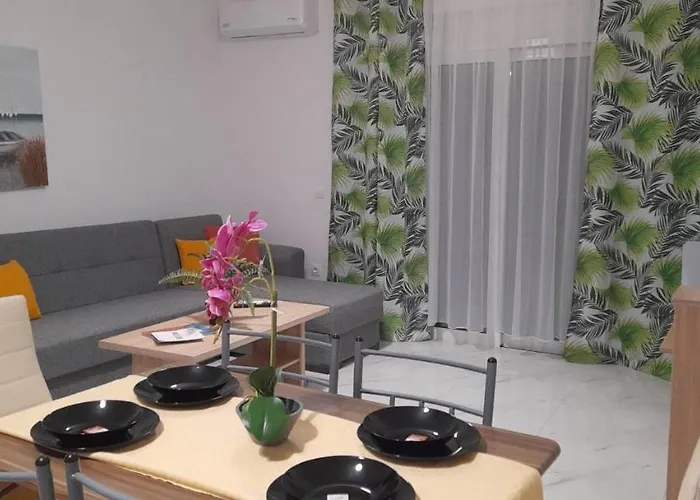 A&J Apartments